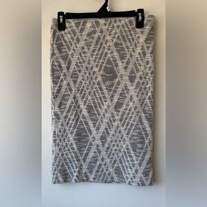 Ann Taylor Gray and White Knit Pencil Skirt
